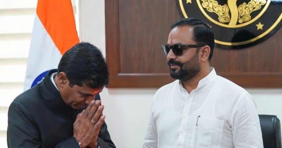 सांसद-विधायक को अधिकारी देंगे फुल इज्जत, हाथ जोड़कर होंगे खड़े, फोन तो उठाना..