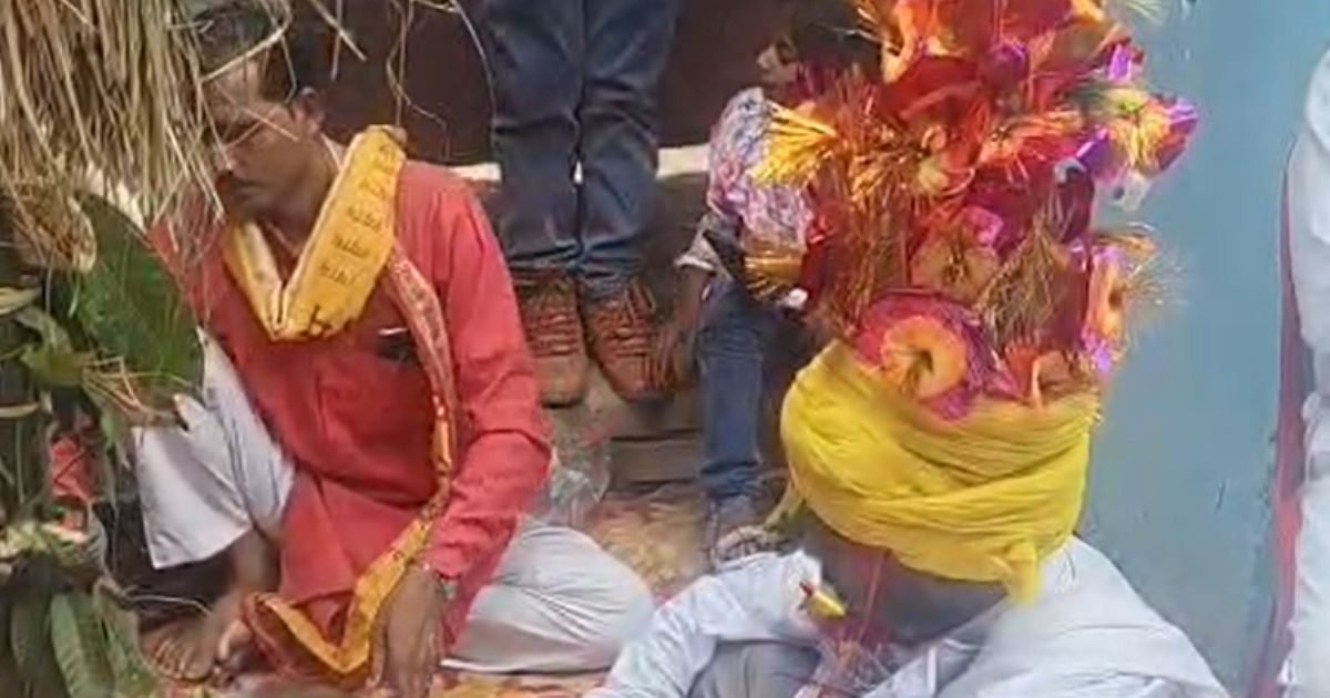 बारात लेकर पहुंचा दूल्हा, दुल्हन को रहा था घूर, तभी कर दी किसी ने मजाक