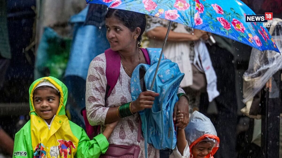 दिल्ली का इंतजार खत्म! 16 राज्यों में बारिश का अलर्ट, UP-बिहार में झमाझम