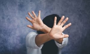 Agra News: होटल- ताज रॉयल, कमरा नंबर-106… जिस वकील पर था गैंगरेप पीड़िता को भरोसा, उसी ने लूट ली आबरू