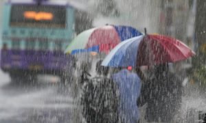 लखनऊ, झांसी, वाराणसी, नोएडा सहित 33 जिलों में बारिश और वज्रपात को लेकर अलर्ट