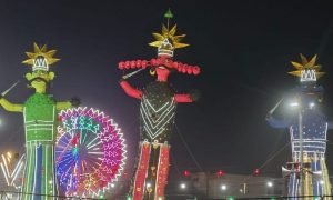 UP Dusshera : संभल में प्रभु राम ने अग्निवाण मार कर रावण का किया अंत