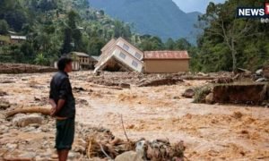 नेपाल की भयानक बाढ़ को देखकर क्‍यों खौफ के साए में हैं कुशीनगर के लोग