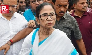 TMC अध्यक्ष कौन? बागियों ने दीदी का किया तख्तापलट तो अब ममता बनर्जी ने EC को लिखी चिट्टी, पार्टी प्रमुख होने का किया दावा
