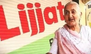 Success Story: सिर्फ 80 रुपये में 7 गृहणियों ने शुरू किया था ये कारोबार, आज है हजार करोड़ का टर्नओवर, पढ़ें कैसे?
