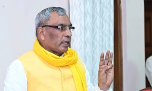 ‘गोली चलाने का आदेश मौके पर मौजूद जिलाधिकारी देते हैं, राहुल कोई शेर हैं कि बाघ हैं, वो सिर्फ…’, संसद की कार्यवाही में बाधा पर बरसे ओपी राजभर